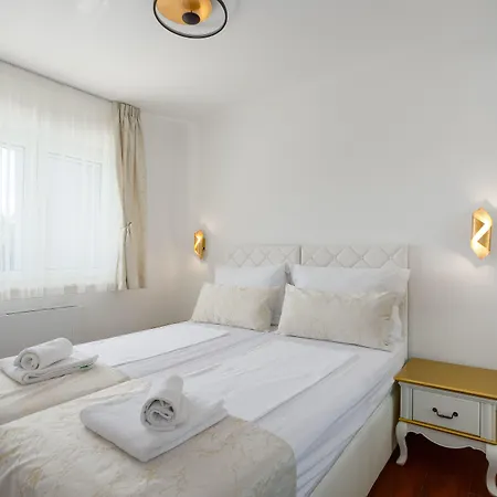 Apartment Luxury Sunset Residences - Okrug Gornji *