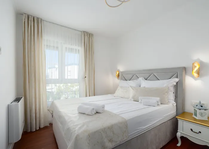 Luxury Sunset Residences - Okrug Gornji