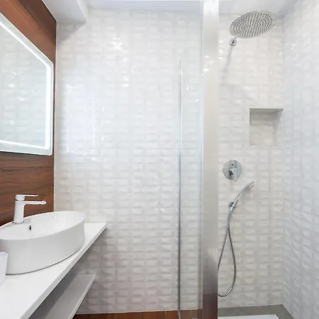 Luxury Sunset Residences - Okrug Gornji דירה טרוגיר