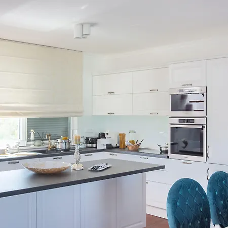 Apartment Luxury Sunset Residences - Okrug Gornji